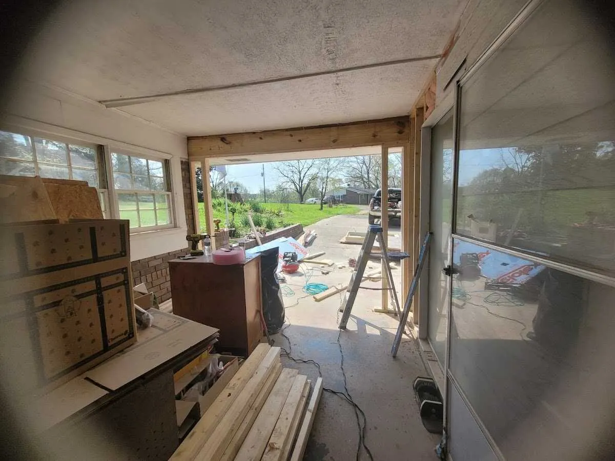 Air movers and dehumidifier for Water Mitigation Services in Seneca Falls